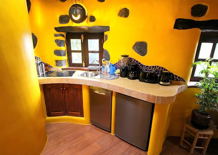 Lava - Sauna, Beheizter Pool, Traumhafter Meerblick, Billiard, Tischtennis Appartement