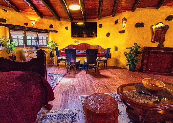 Lava - Sauna, Beheizter Pool, Traumhafter Meerblick, Billiard, Tischtennis Appartement *