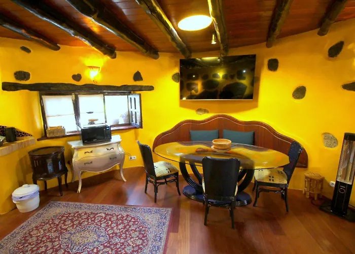 Lava - Sauna, Beheizter Pool, Traumhafter Meerblick, Billiard, Tischtennis