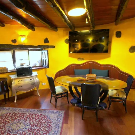 Lava - Sauna, Beheizter Pool, Traumhafter Meerblick, Billiard, Tischtennis